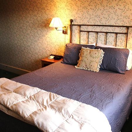 Darby Field Inn Albany Eksteriør billede